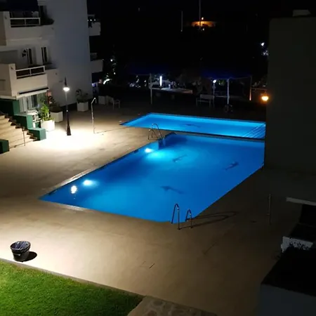 Puerto 에스테포나