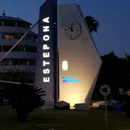 Puerto * Estepona